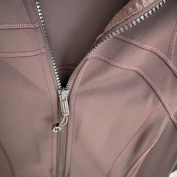 Define Lululemon Jacket - Picture 2 of 3